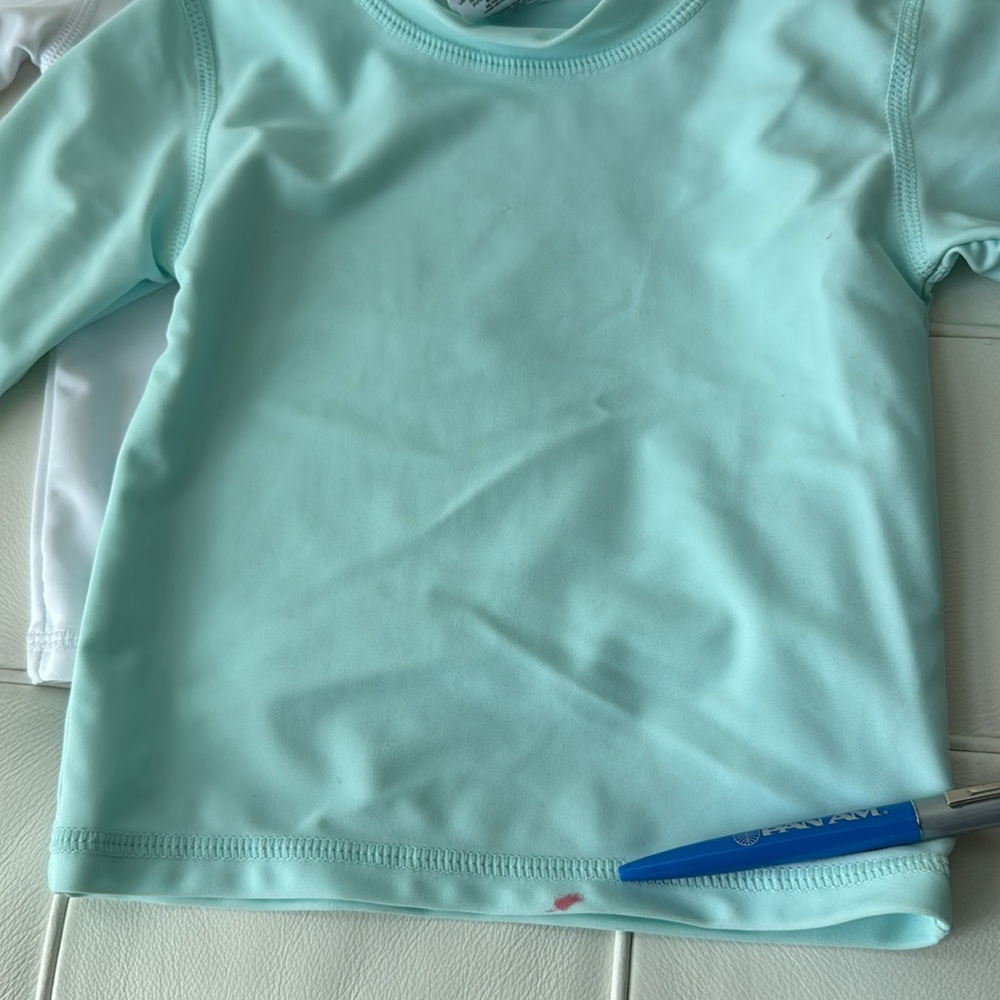 Rugged Butts Rashguards 12-18mos - Picture 4 of 12